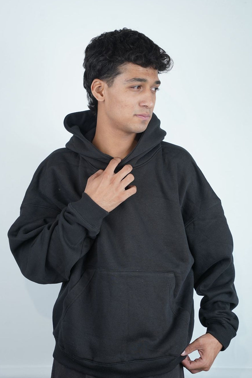 BLACKOUT REALM OVERSIZED CROPPED HOODIE.