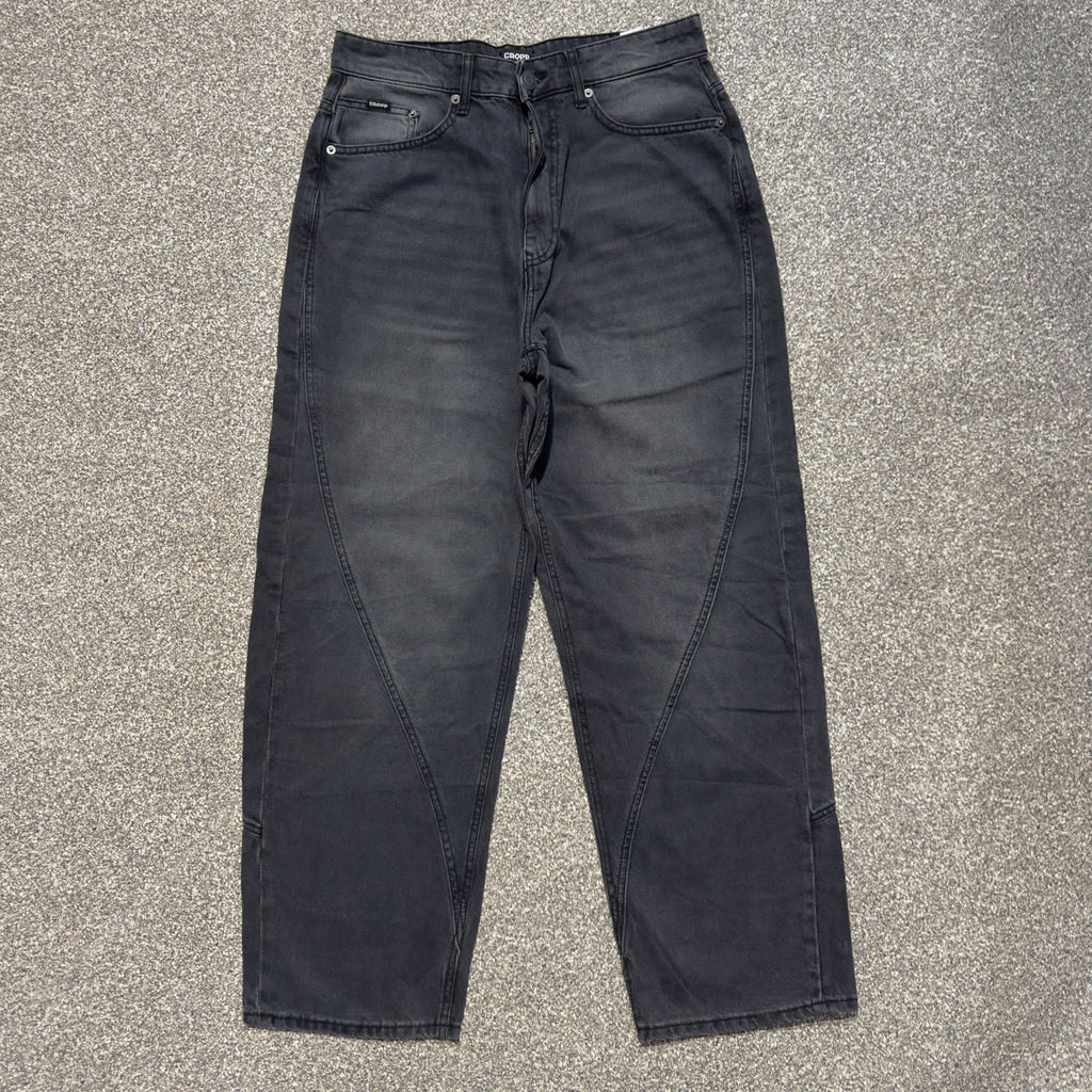 SHADOW CURVE DENIM